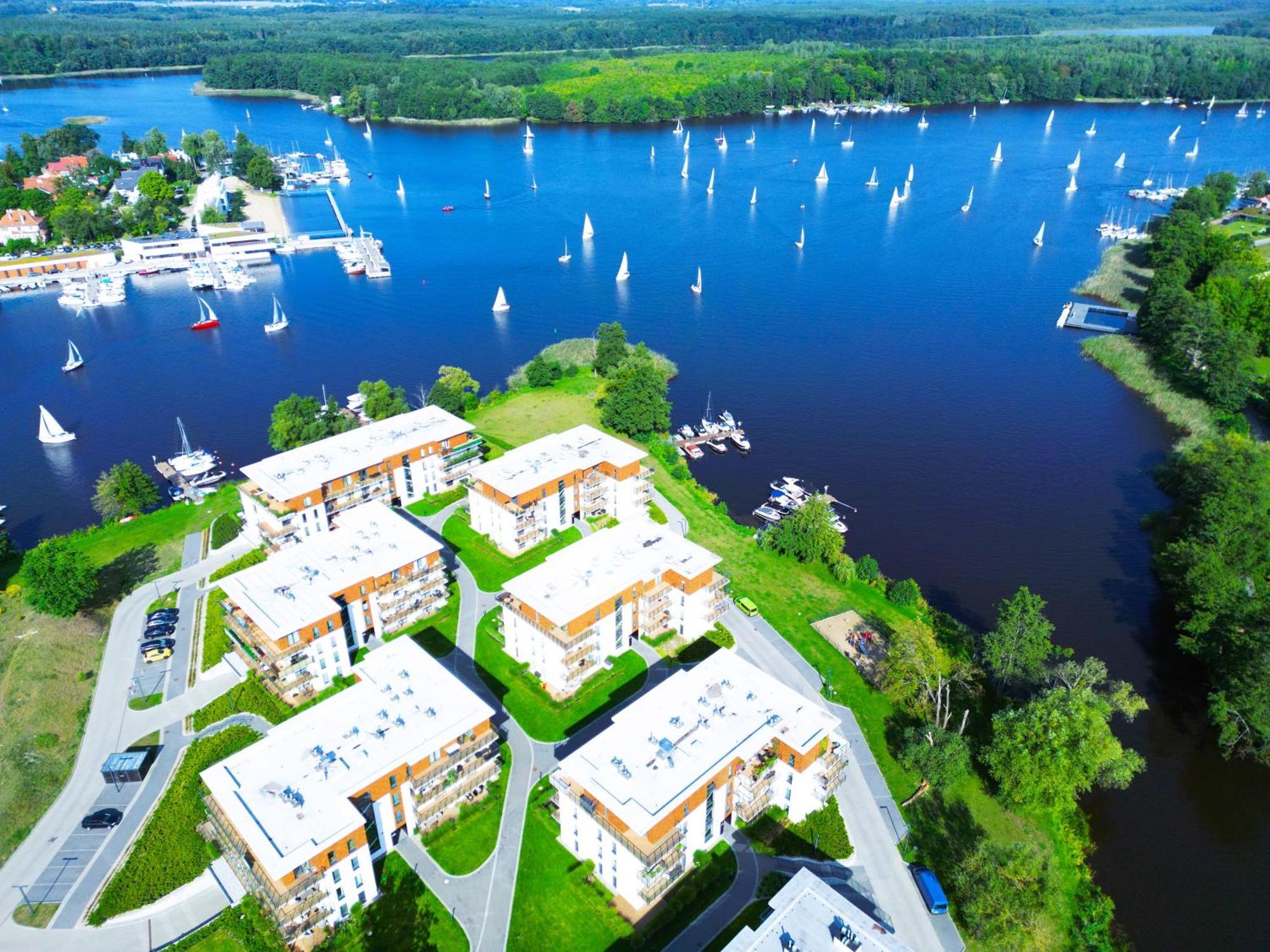 Marina Apartment - Przy Jeziorze, Taras, Tv55" Z Netflix I Prime, Parking Iława Kültér fotó